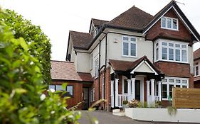 Lyndhurst House